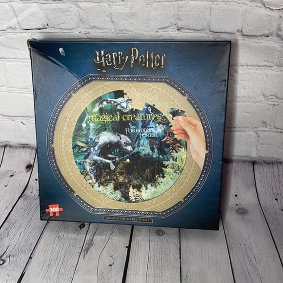 NEW Harry Potter 300 Piece Puzzle: Magical Creatures of the Hidden Forest - Picture 5 of 7